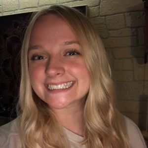 Meet your Posher, Makayla